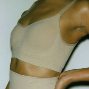 Skims SCULPTING BRALETTE